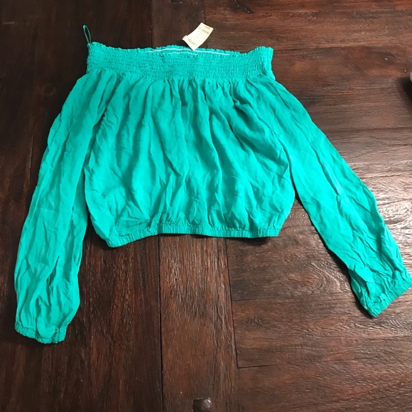 NWT ARDEN B OFF THE SHOULDER TOP💛 - Picture 11 of 16